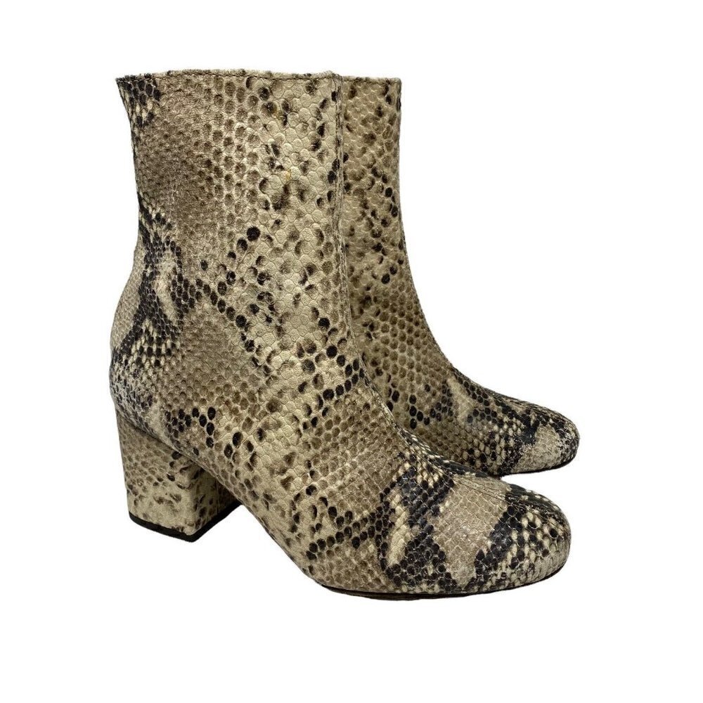 Free People Cecile Snake Print Zip Ankle Boots Gray Cream Leather 35.5 US 5.5